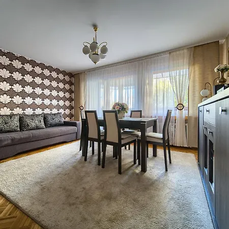 Szczepin Spacious By Bookinghost Appartamento Breslavia